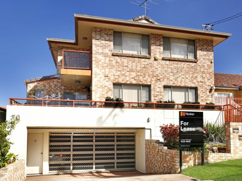2/9 Hercules Street, Wollongong NSW 2500