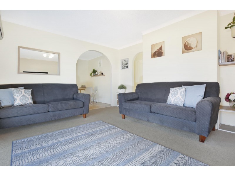 2/13 Underwood Street, Corrimal NSW 2518