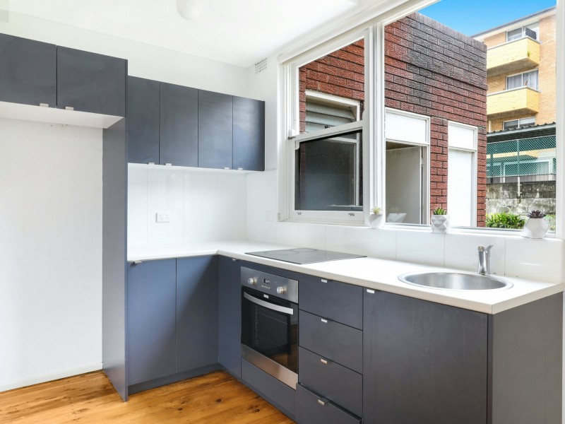 4/46 Cliff Road, Wollongong NSW 2500