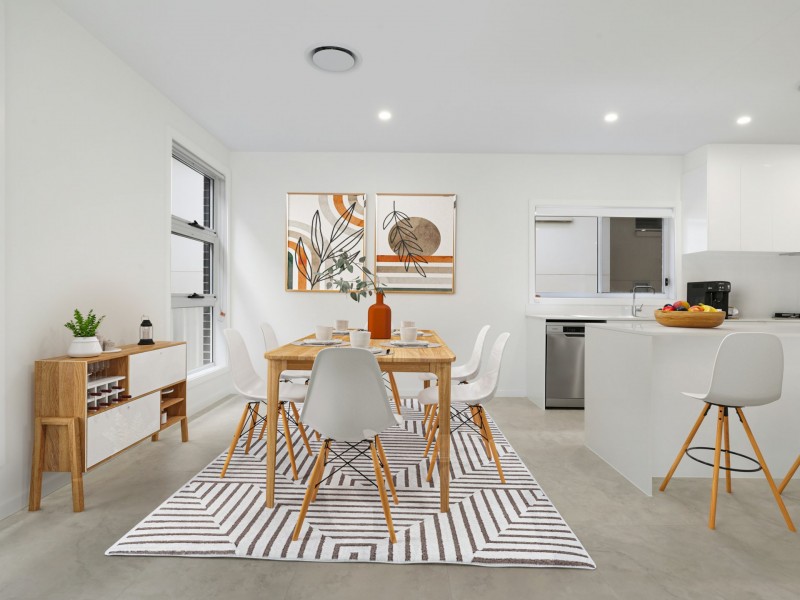 8 Keira Street, Mount Keira NSW 2500