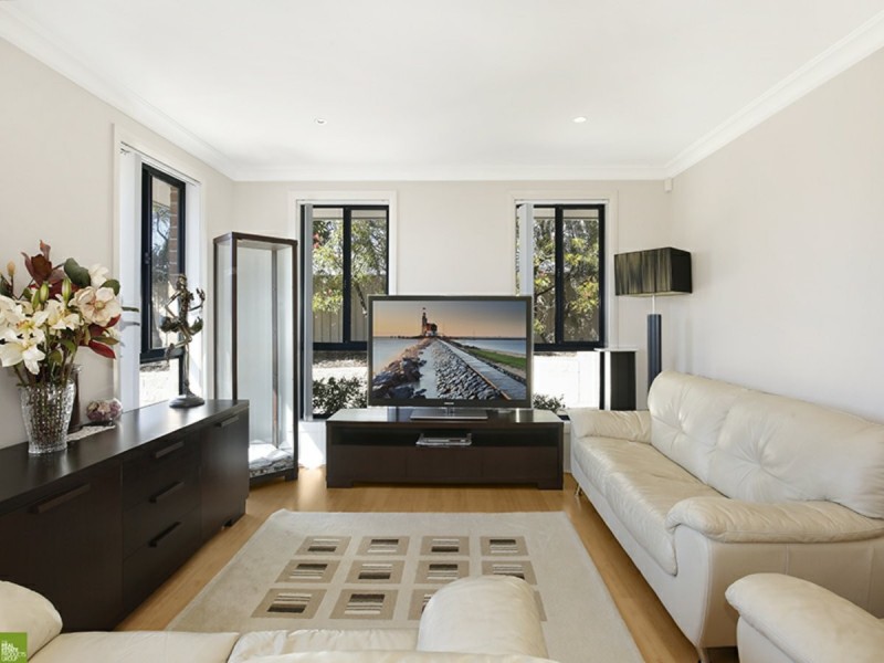 2/48 Meadow Street, Tarrawanna NSW 2518