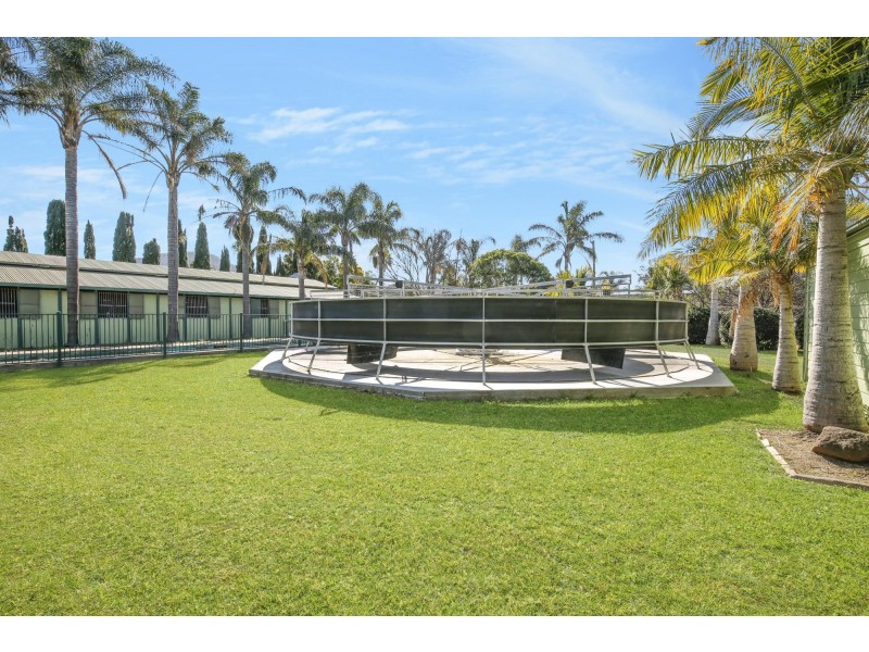 3 Kingston Town Drive, Kembla Grange NSW 2526