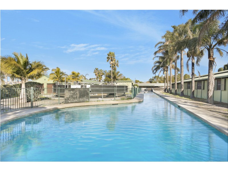 3 Kingston Town Drive, Kembla Grange NSW 2526