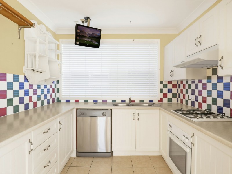 26 Hallam Close, Kanahooka NSW 2530