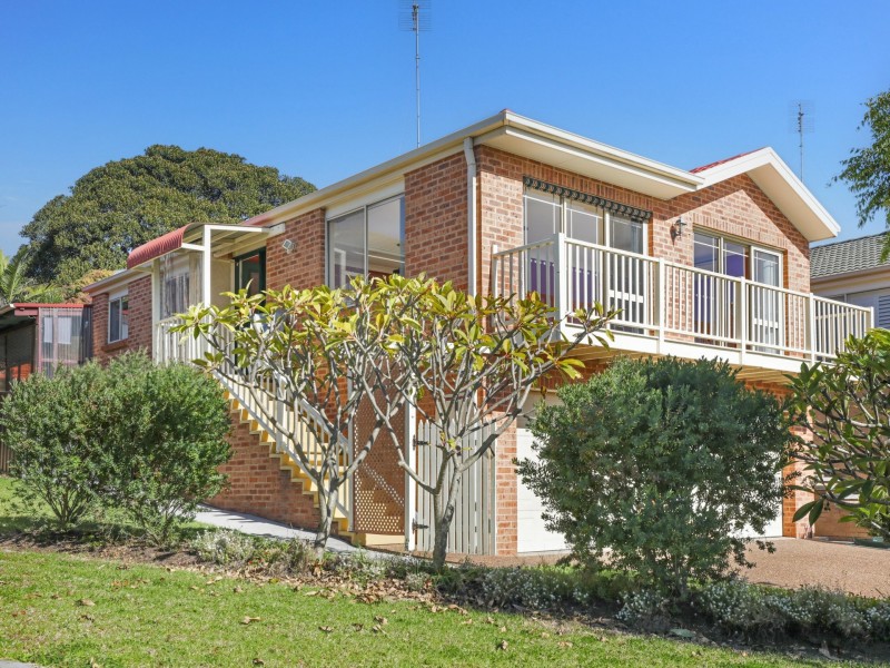 26 Hallam Close, Kanahooka NSW 2530