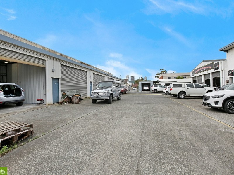 Garages 5 & 6/106 Gipps, Wollongong NSW 2500