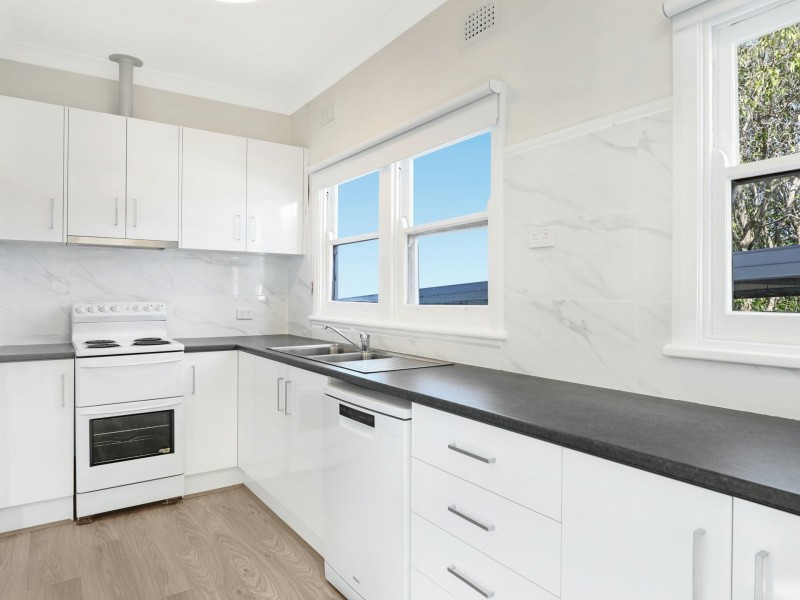 5 Keira Street, Mount Keira NSW 2500