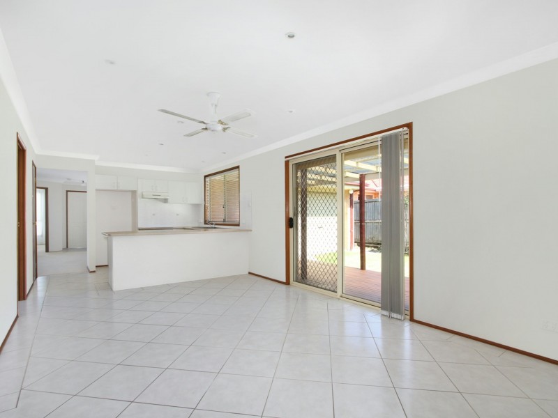 14 Wattle Road, Woonona NSW 2517