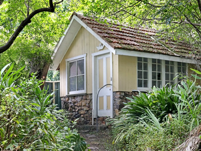 92 Rowland Ave, Wollongong NSW 2500