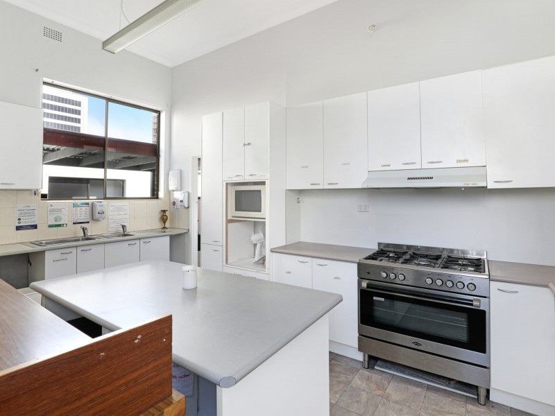 15 Burelli Street, Wollongong NSW 2500