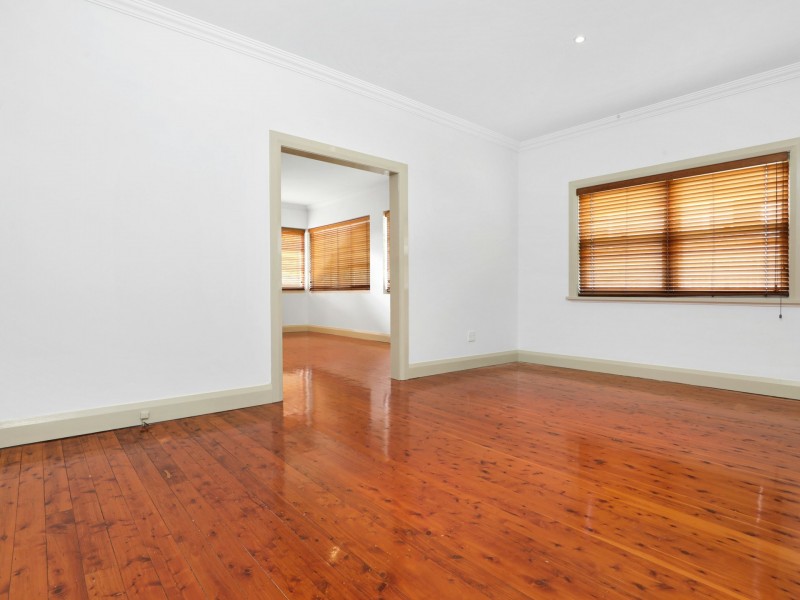 5B Northcote Street, West Wollongong NSW 2500