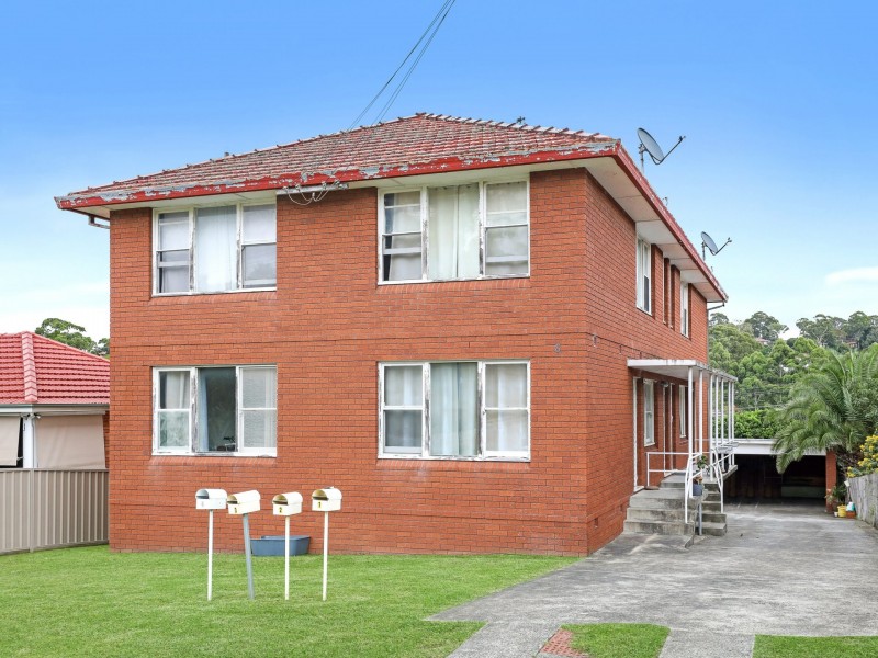 4/8 London Drive, West Wollongong NSW 2500