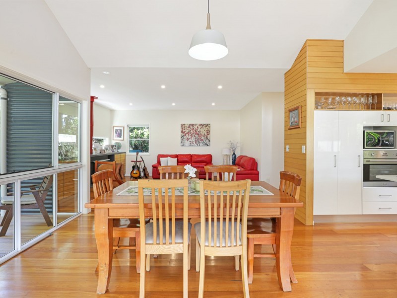 49 Stones Road, Mount Kembla NSW 2526