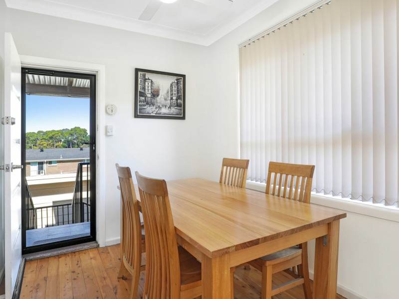 73 Heaslip Street, Coniston NSW 2500