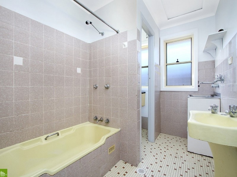 31 Waratah Street, Windang NSW 2528