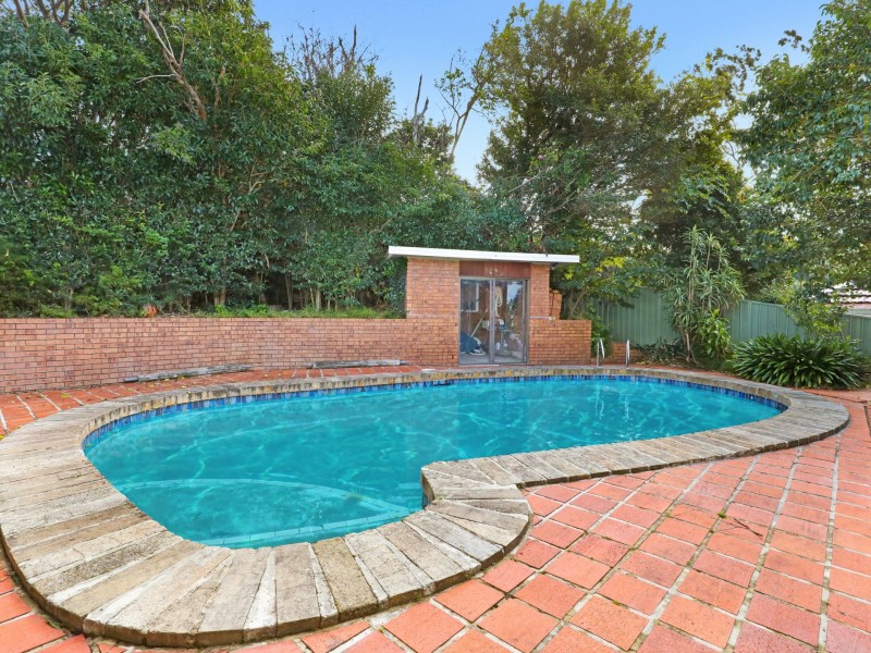 6 Chislehurst Ave, Figtree NSW 2525