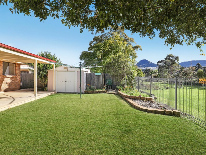 16 Govett Crescent, Figtree NSW 2525