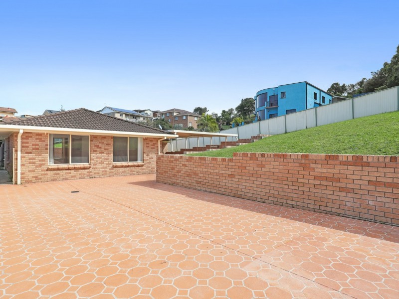 13 Tuggerah Place, Berkeley NSW 2506