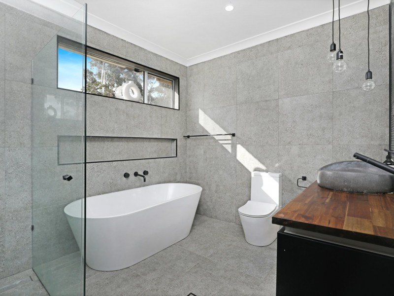 23 Walang Ave, Figtree NSW 2525