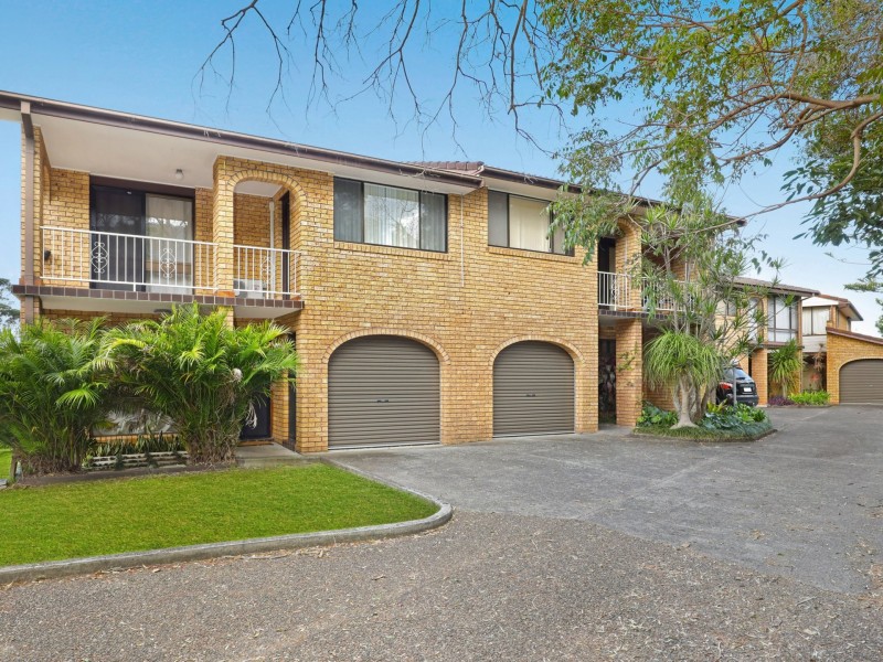 2/22 The Avenue, Corrimal NSW 2518