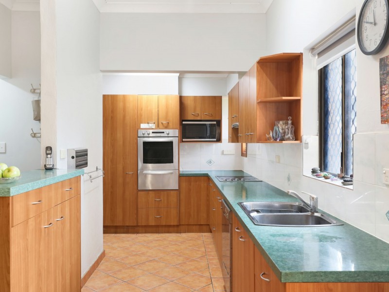 2/22 The Avenue, Corrimal NSW 2518