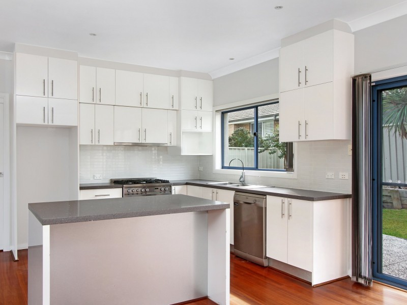 1 Sloop Avenue, Shell Cove NSW 2529