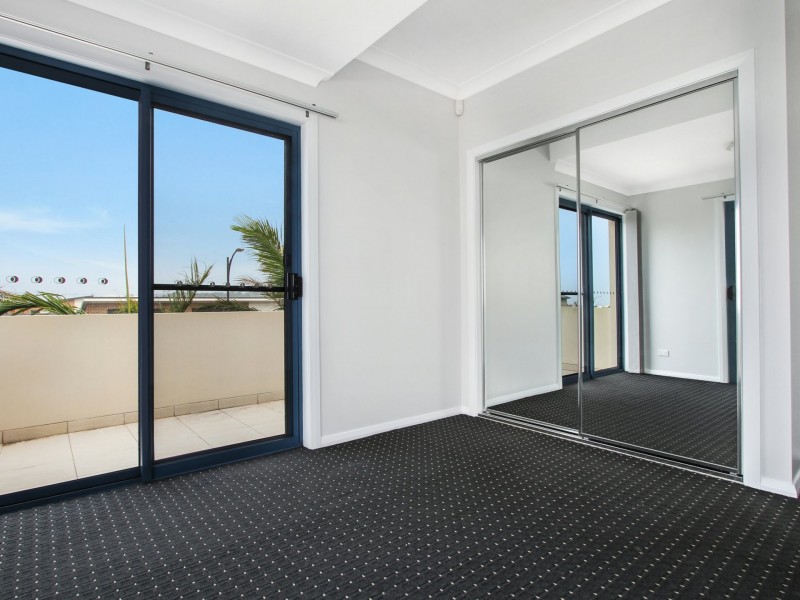 1 Sloop Avenue, Shell Cove NSW 2529