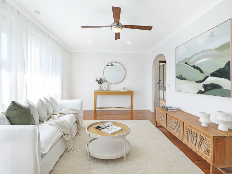 49 – 49a Antrim Ave, Warilla NSW 2528