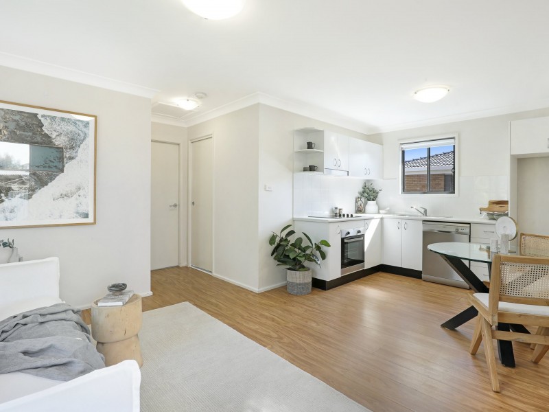 49 – 49a Antrim Ave, Warilla NSW 2528