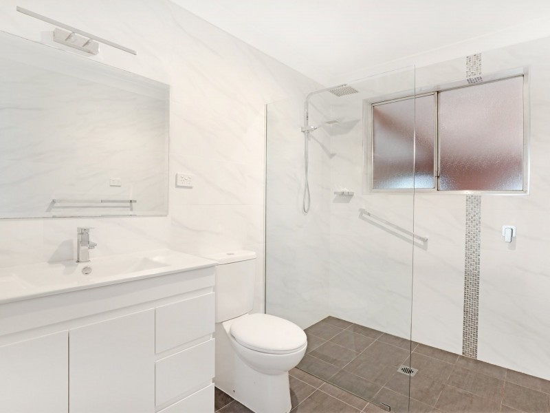 8 Helicia Ave, Figtree NSW 2525