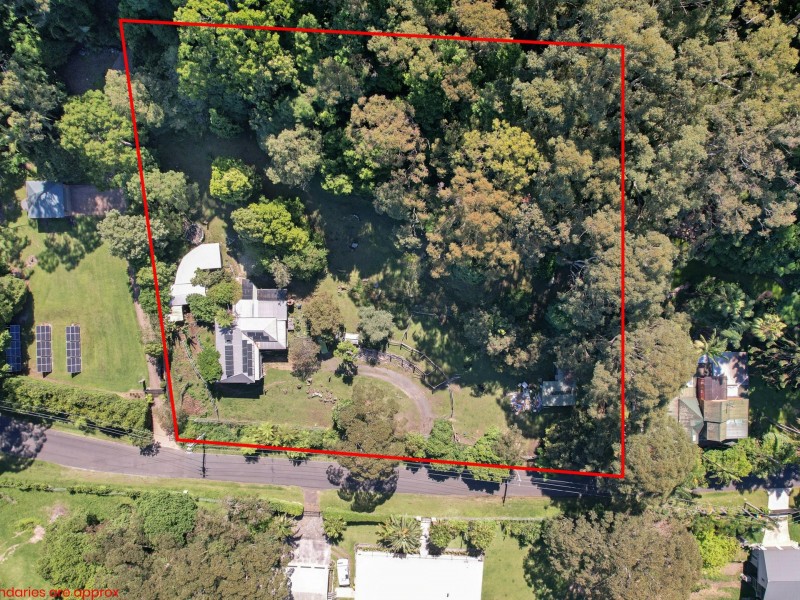 10 Morrison Ave, Coledale NSW 2515