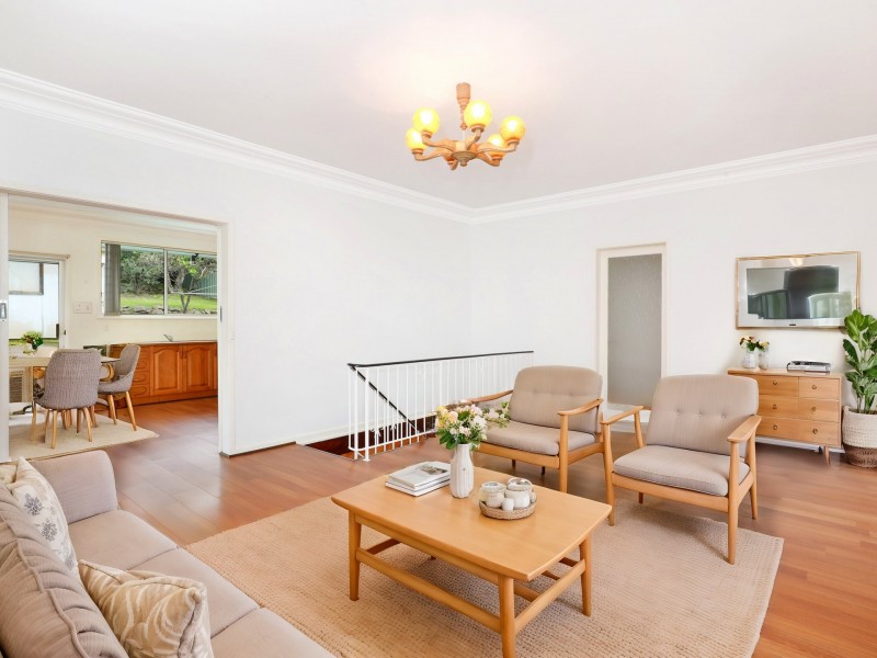 14 Bridge Ave, Oak Flats NSW 2529