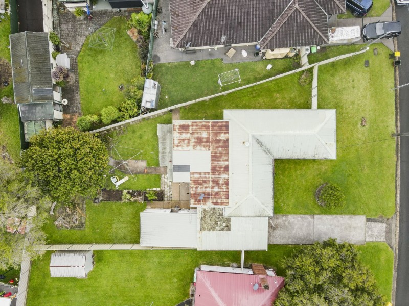 4 Barnes Street, Berkeley NSW 2506