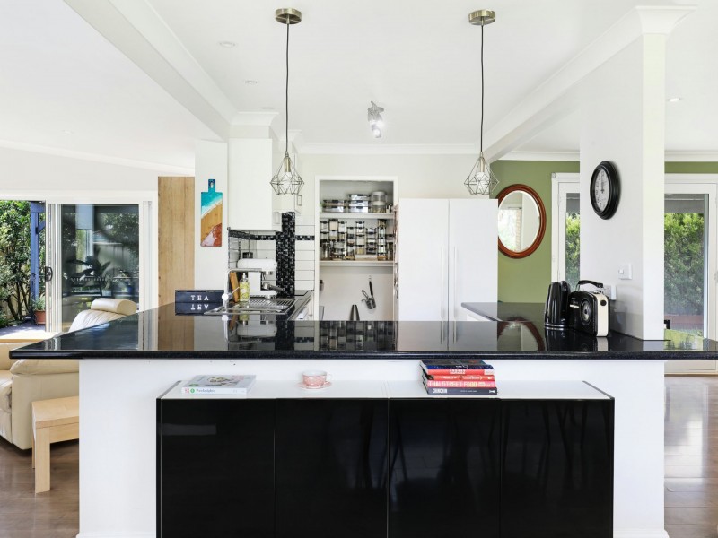 13 Illowra Parkway, Primbee NSW 2502