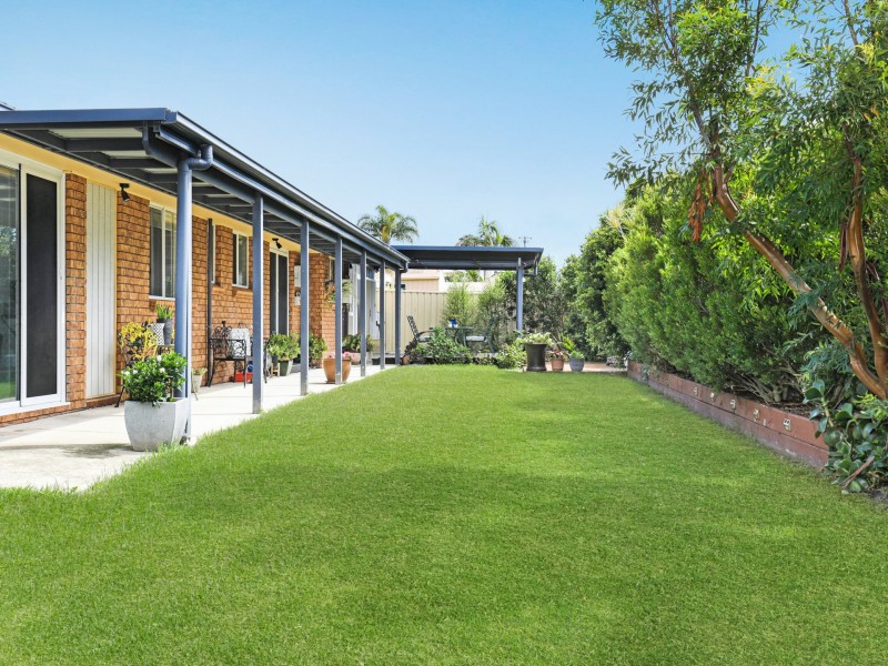 13 Illowra Parkway, Primbee NSW 2502