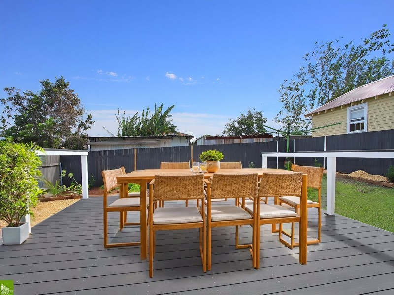 8 Second Avenue, Warrawong NSW 2502