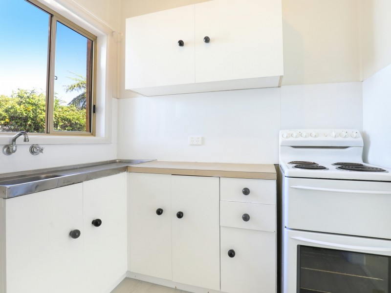 2/2 Southview Street, Bulli NSW 2516