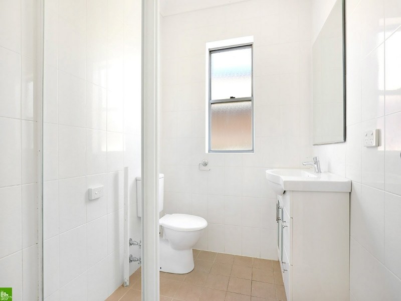 Unit 1/124 Flagstaff Road, Lake Heights NSW 2502