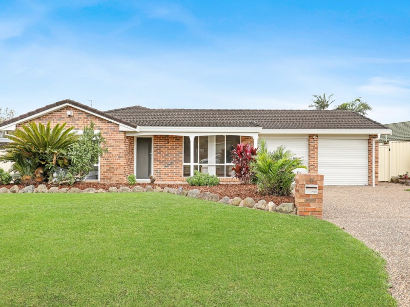 11 Forest Oak Place, Albion Park Rail NSW 2527
