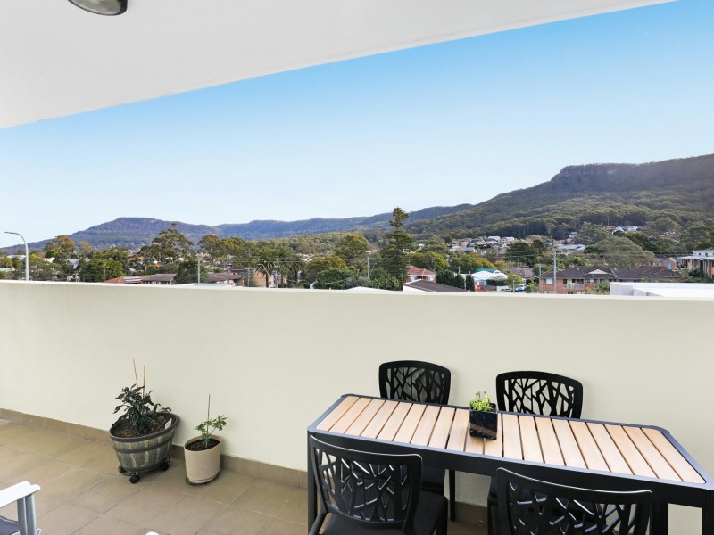 21/225-231 Princes Highway, Corrimal NSW 2518