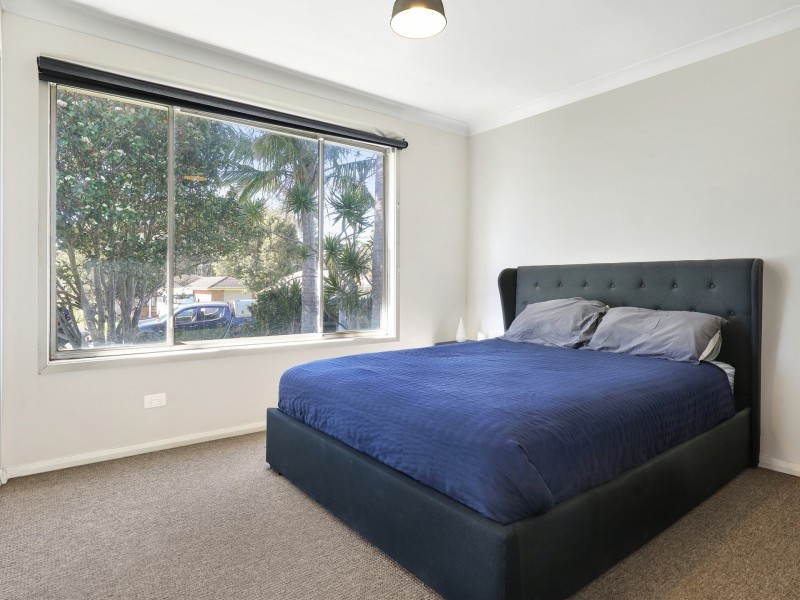 43 Bass Street, Barrack Heights NSW 2528