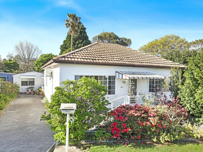 30 Francis Street, Corrimal NSW 2518
