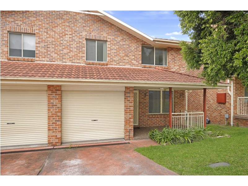 6/62 Stanleigh Cres, West Wollongong NSW 2500