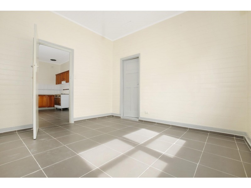 99 Kembla Street, Wollongong NSW 2500