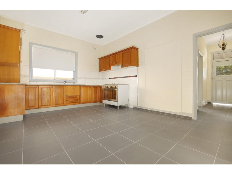 99 Kembla Street, Wollongong NSW 2500