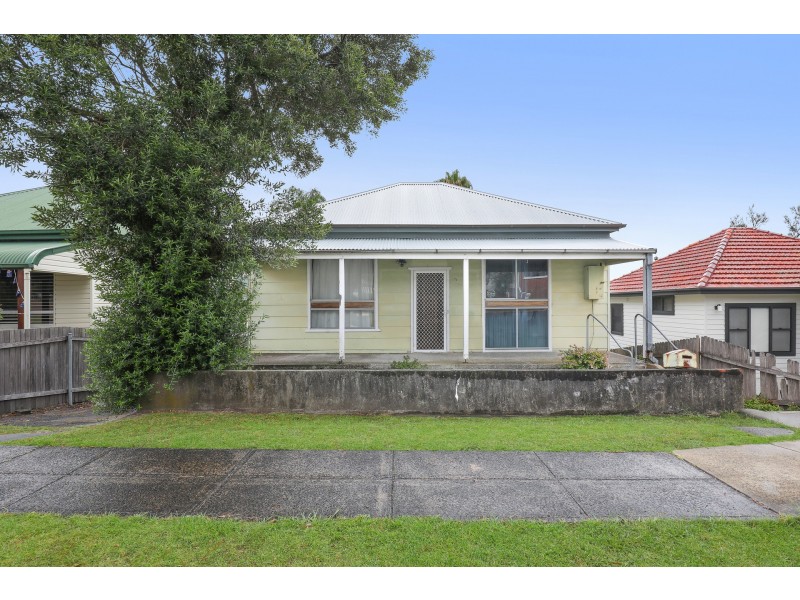 71 Russell Street, Woonona NSW 2517