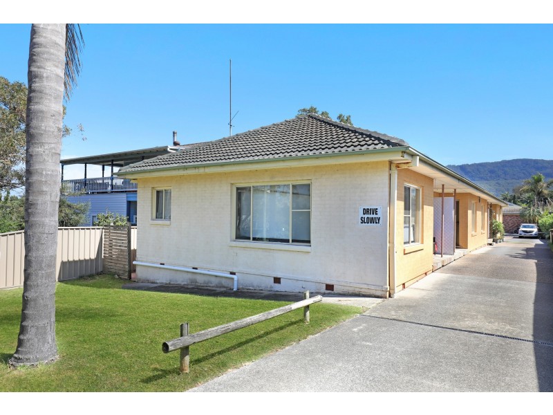 1/2 Southview Street, Bulli NSW 2516