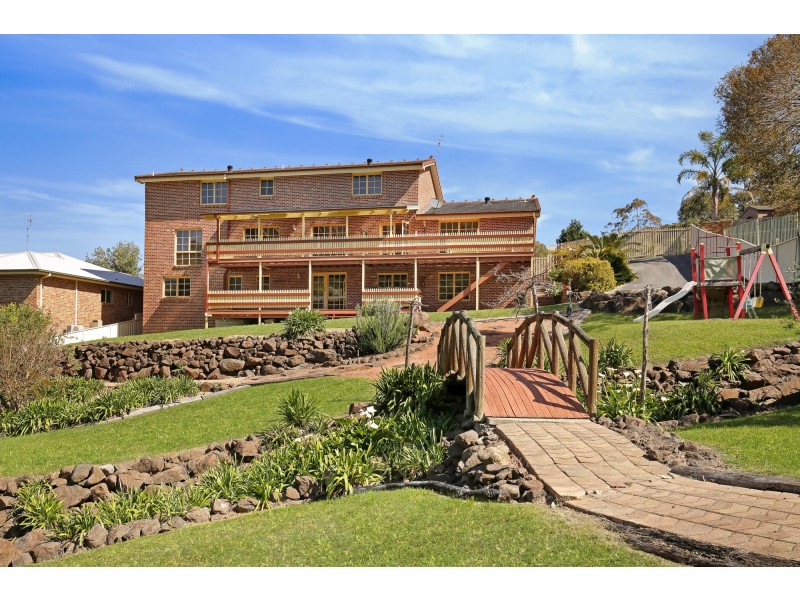 17 Canaan Avenue, Figtree NSW 2525