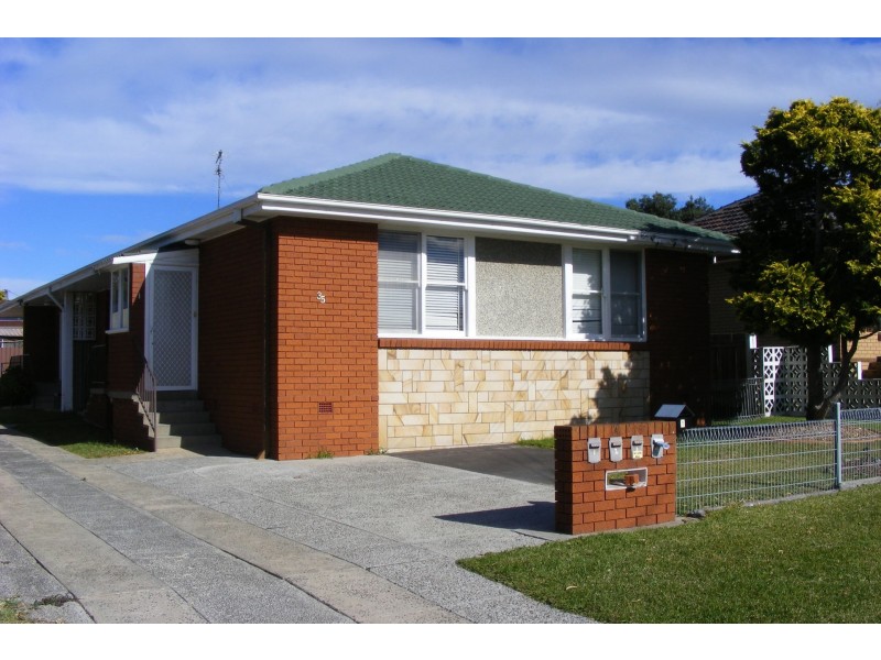 2/35 Sturdee Street, Towradgi NSW 2518