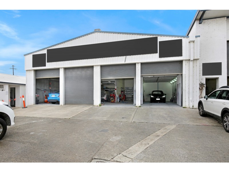 Panel Shop/106 Gipps Street, Wollongong NSW 2500